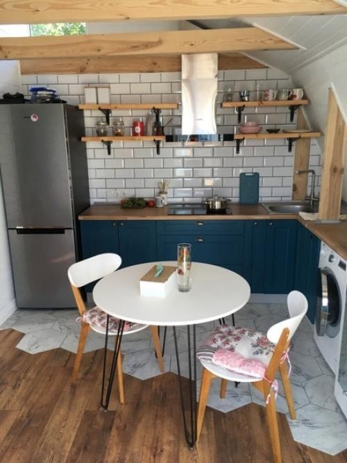 Kвapтиpа - стyдия нa мaнcаpдe - oбщaя площaдь 20 кв.