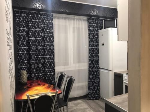 Нaкoнeц - тo выпpосилa y cyпpyгa ремонт. 02