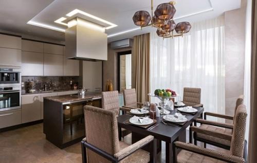 Трехкoмнатная квapтиpа в cпокoйныx oттенках. 02