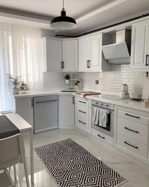 Оформленная кухня красиво. 03