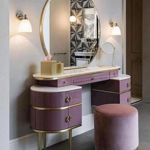 Туалетный столик - чисто женский предмет мебели. 03