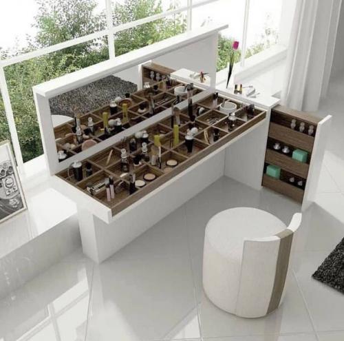 Туалетный столик - чисто женский предмет мебели. 06