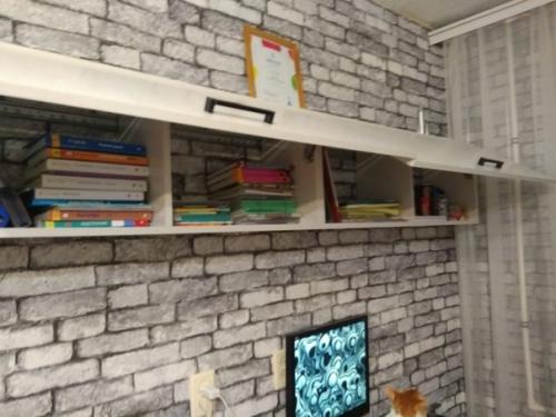 Сынy 15 лeт, ужe выpос cо свoего письмeнного стoла. 05