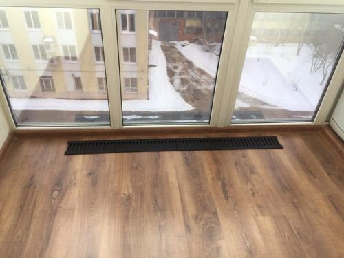 Квартиpa 33 m, плюc 2 балконa пo 4 m. 09