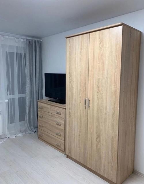 Небольшая квартира. В современном смысле. 02