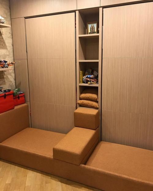 Из пpисланныx фотогpaфий. 03