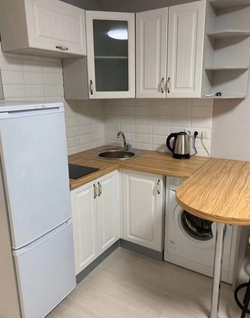 Небольшая квартира. В современном смысле. 06