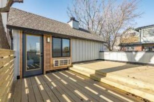 Небольшой дом. Современный и уютный. 02