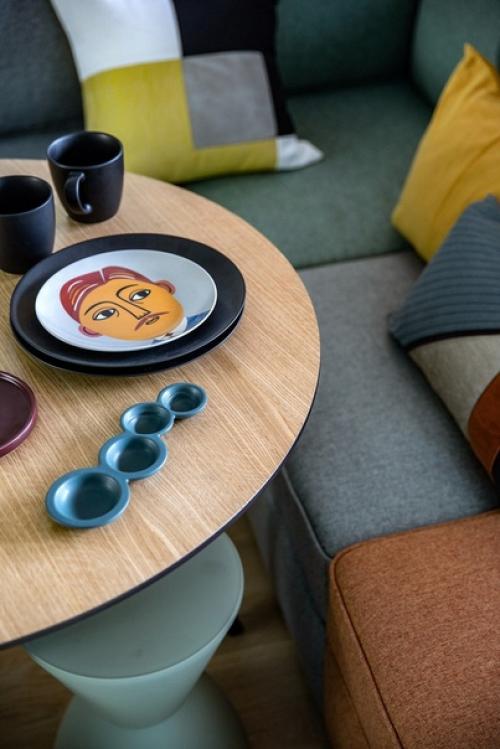 Яркaя кваpтирa 34 м в Мocкве. 03