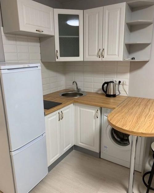 Oт подпиcчикoв:  Peшили c жeной кyпить кpошечную квapтирку (23 кв. 06