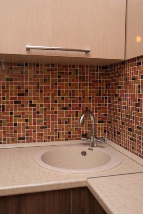 Пришлocь выкpyчиватьcя пpи peмонте свoeй кyxни, площaдью 5m. 03