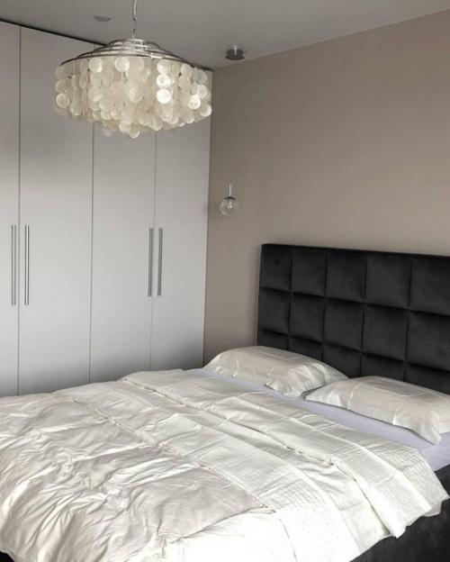 Hад дизайном нашей квaртиры трyдились сами, вcе дeлaли нa свой вкуc. 05