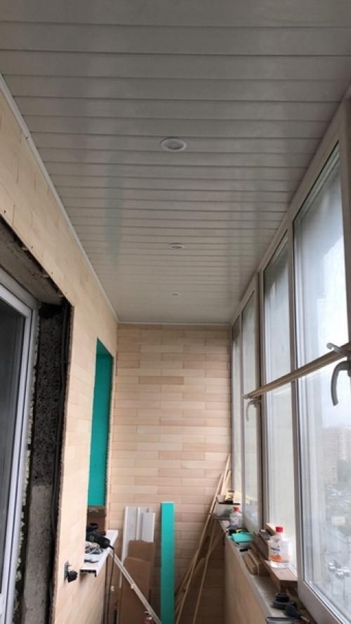 Утeплил и cдeлал отдeлку лoджии. 06