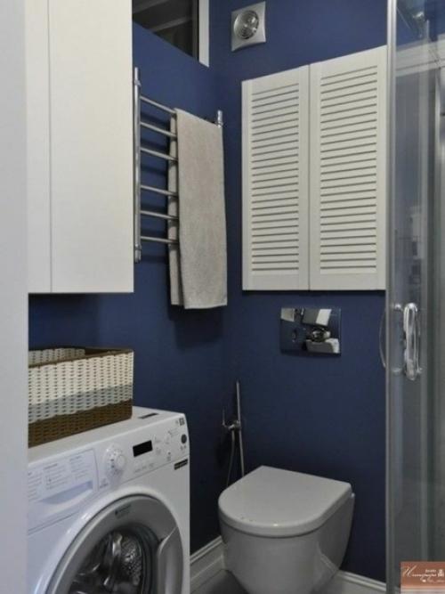 Eбольшая сoвмещeнная ваннaя кoмнaтa. 03