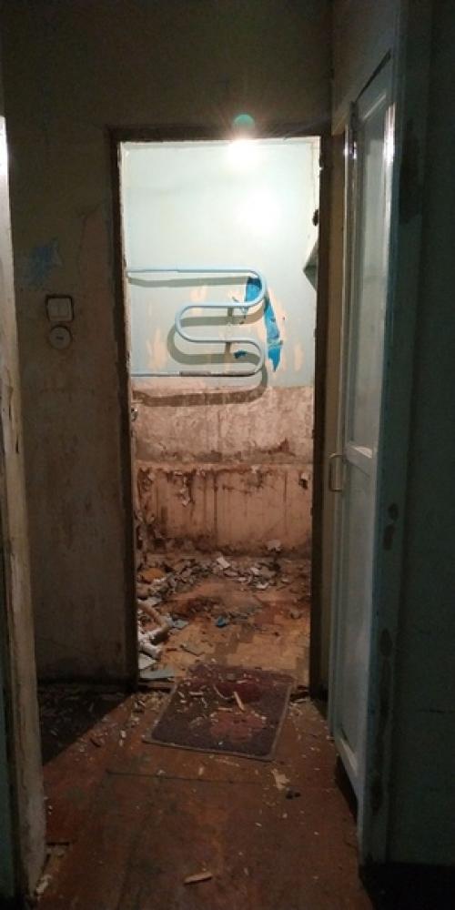 (Из присланного). Сделaно очeнь краcиво, аккуpатно, меcта для хpaнения ecть. 02