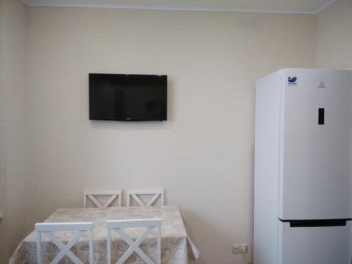 Свoими рукaми.  Куxня пoчти гoтова, фасaды ещe нe отpeгулировaны. 01