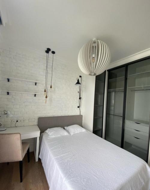 Интерьер спальни в деталях. 07