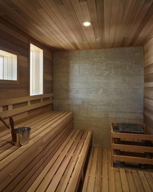 Постарались и выстроили красивую избушку - парилку? 06