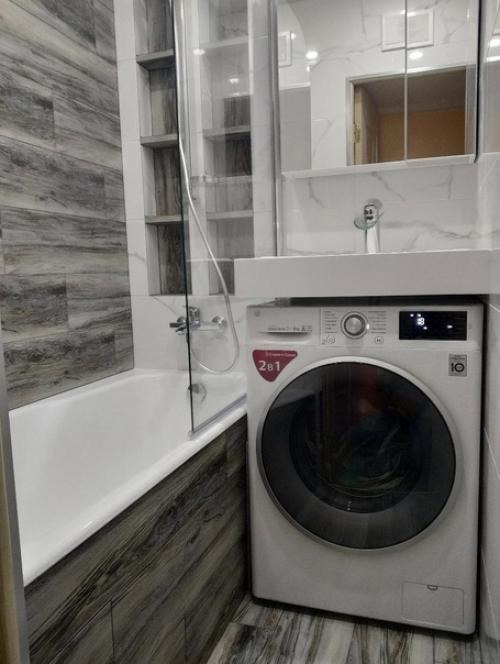 Интерьер ванной комнаты. 01