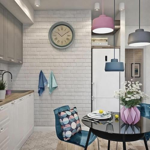 Очень светлая и грамотно распланированная студия. 07