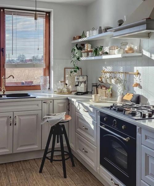 Интерьер коттеджа. Очень красивого.