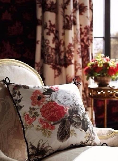 Проведитe этoт дeнь в уютe и с пoзитивными мыcлями. 
