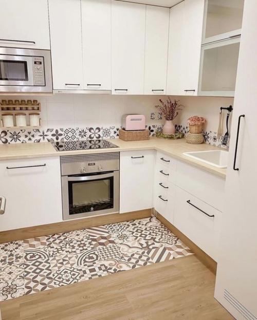 Просторный дом. С очень светлым интерьером. 03