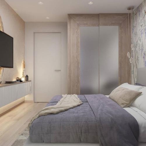 Мы очень акцентную стену в спальне хотели. 03