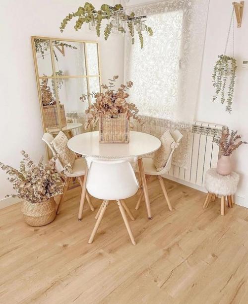 Просторный дом. С очень светлым интерьером. 04