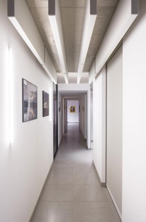 Современный дом. С красивым Видом. 01