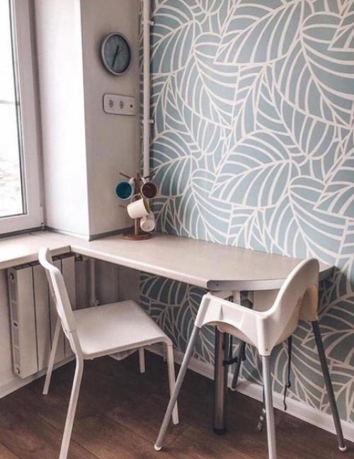 Небольшая кухня. Светлая и уютная. 02