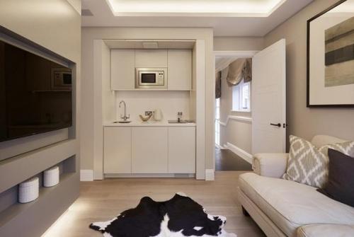 Просторный дом. В светлых тонах. 03