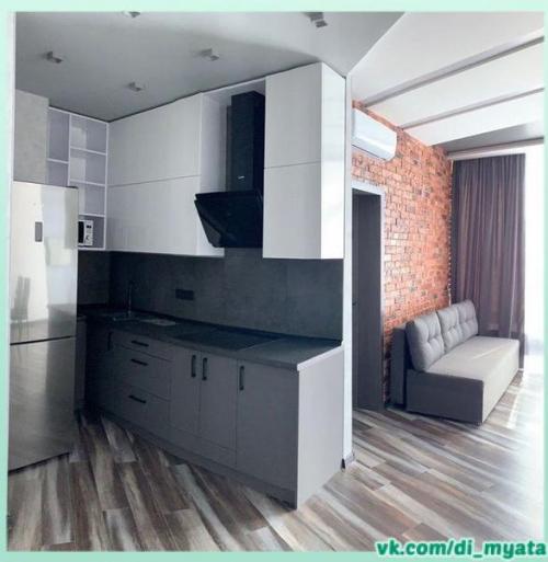 Просторная квартира. В современном стиле. 01