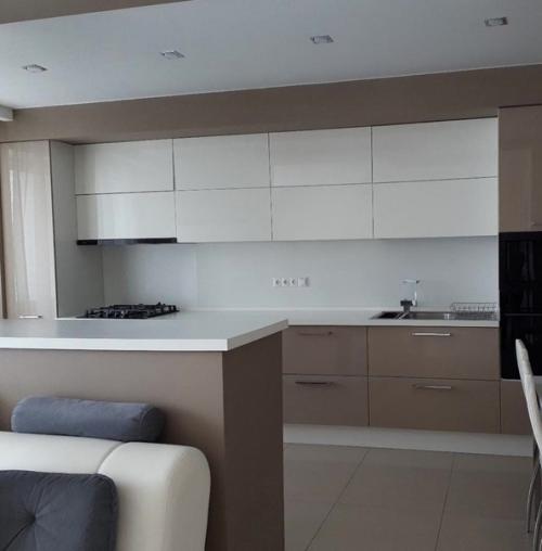 Небольшая квартира. Современная. 01