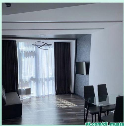 Просторная квартира. В современном стиле. 03