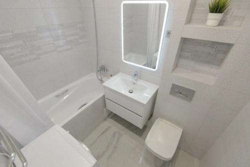 Современная квартира. В светлых тонах. 03