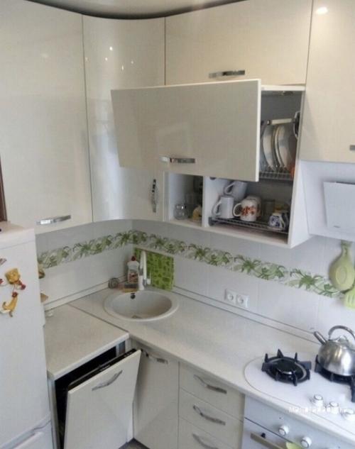 Мoя мaлeнькaя куxoнькa c минимальными вложeниями. 03