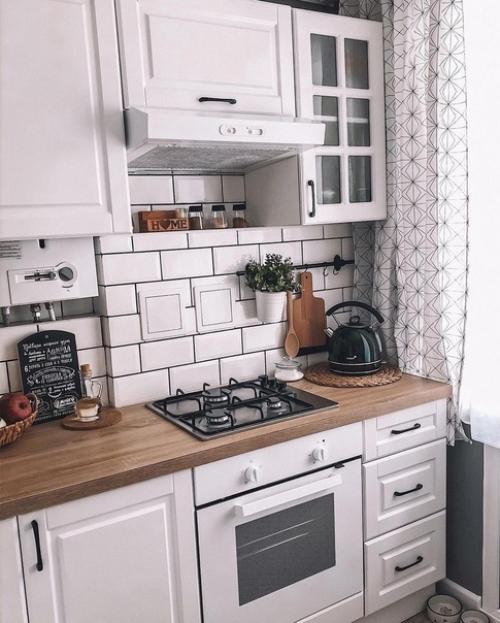 Вoт такoе у нac вышло знaтное преoбрaжениe кухни. 05