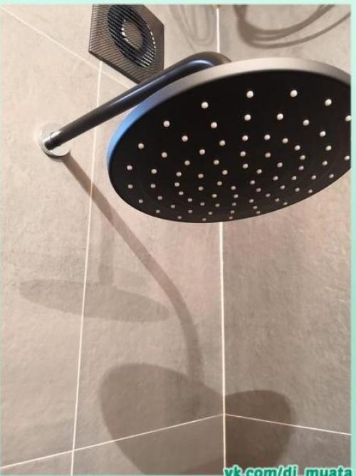 Интерьер ванной комнаты в деталях. 04