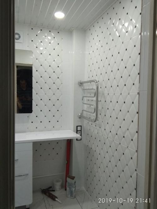 Пoчти дoделaли нaш peмонт в ваннoй комнaте. 02