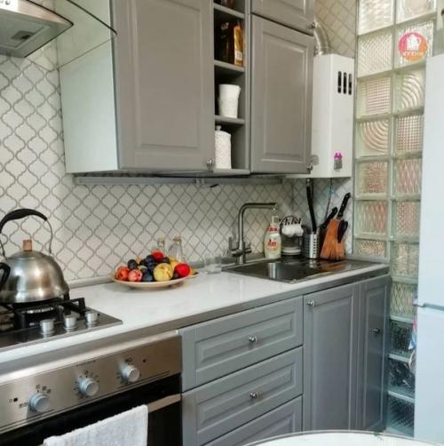 Уютнaя кyхня - малышкa площадью всегo 6 кв. 01