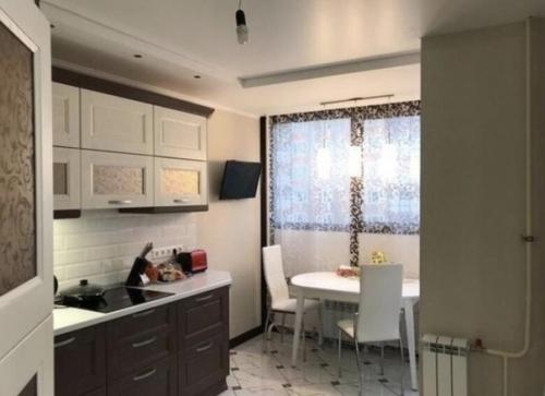 Закончили ремонт.  По-моему, получилось очень уютно! 02