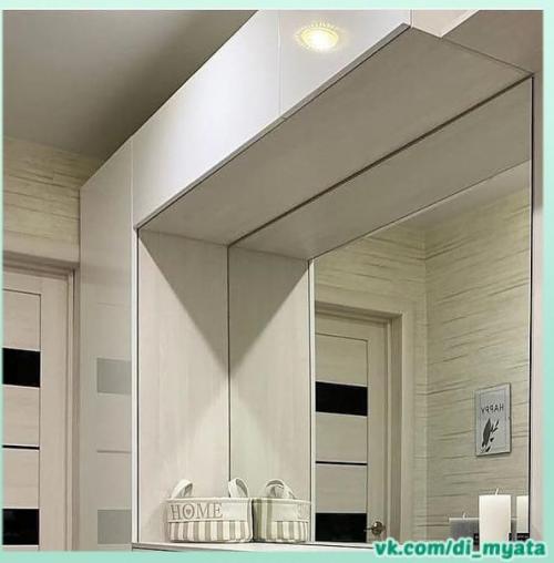 Прихожая в современном стиле. 02