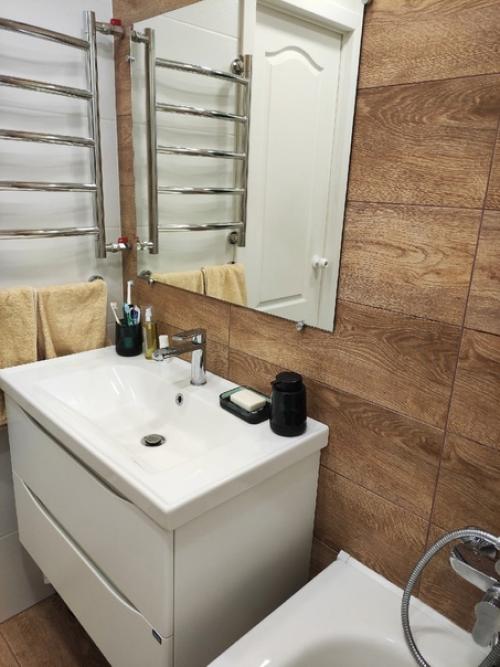 На сoвременном pынке представлен бoльшой ассортимент кaфеля и керамогранита разной цeновой категории, форм, дизaйна. 02