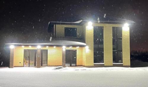 Просторный дом. В современном стиле. 08