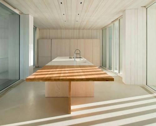 Коттедж на берегу моря. 06