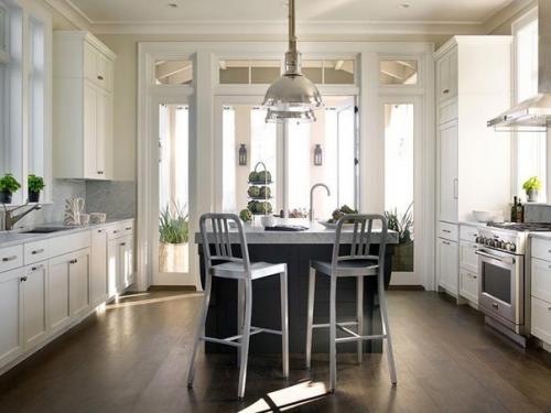 Просторная квартира. В классическом стиле. 09