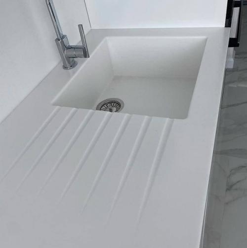 Современная квартира. В белом цвете. 03