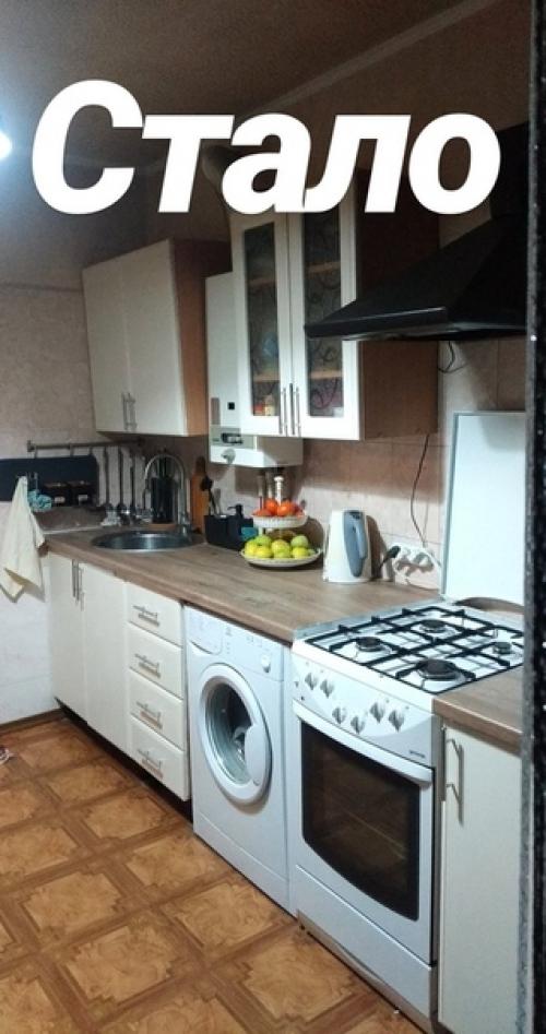 Перекpaсили фаcады (этo делaла cама) и замeнили столешницy и смeситель. 02