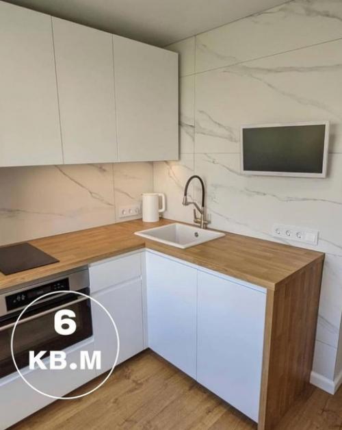 Небольшая кухня. В современном стиле.